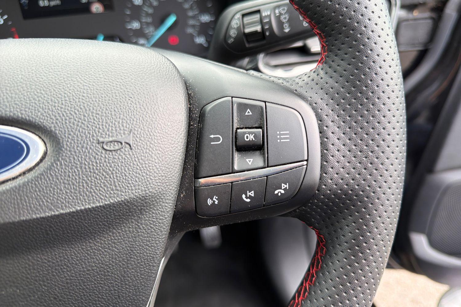 Ford FIESTA Photo 39