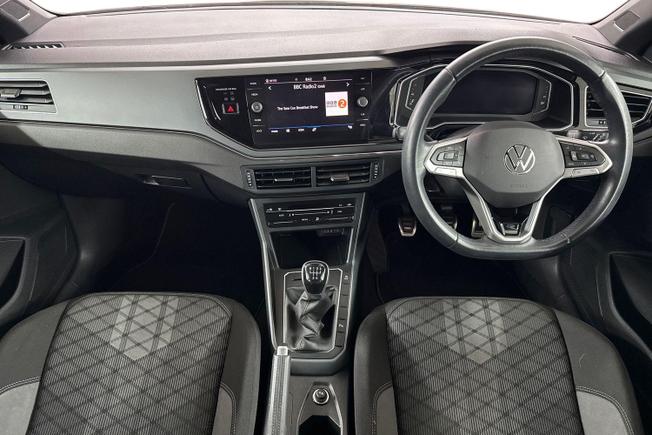VOLKSWAGEN Polo Photo 10