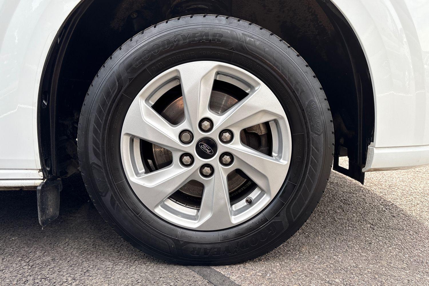 Ford TRANSIT CUSTOM Photo 18