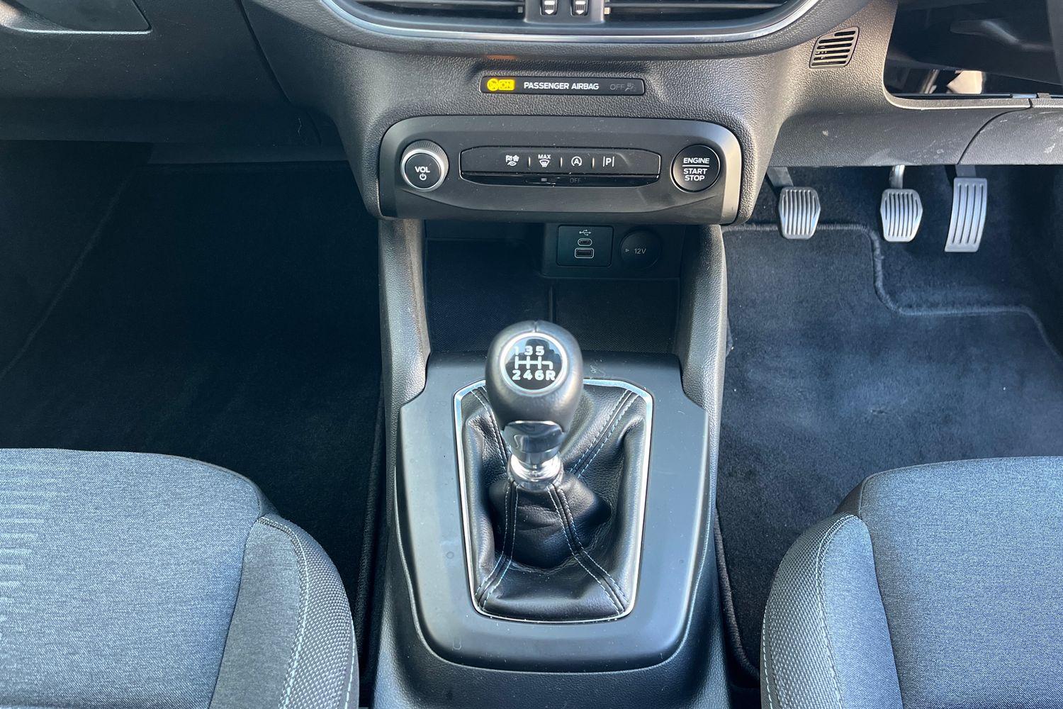 Ford Focus Photo 30