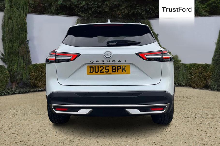 Used Nissan QASHQAI DU25BPK 7