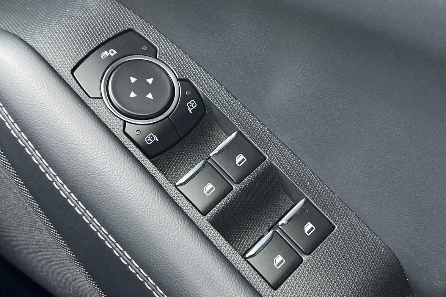 Ford MUSTANG MACH-E Photo 15