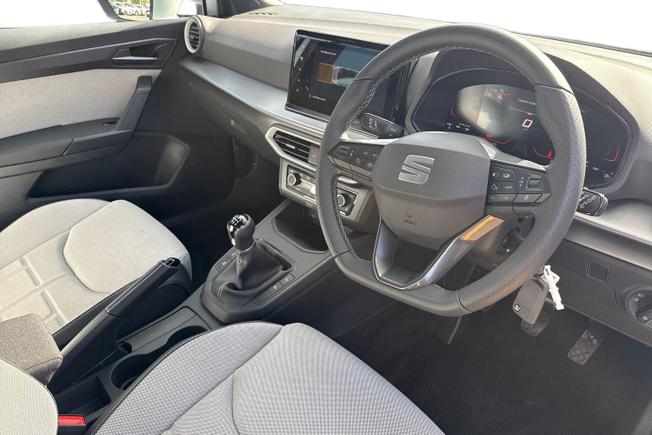SEAT Arona Photo 6