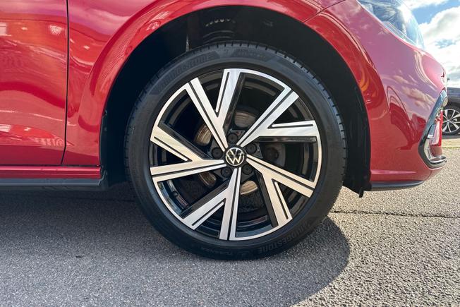 VOLKSWAGEN Polo Photo 5