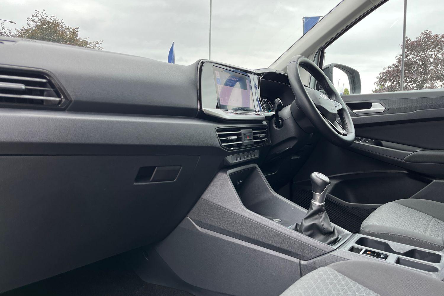 Ford TOURNEO CONNECT Photo 17