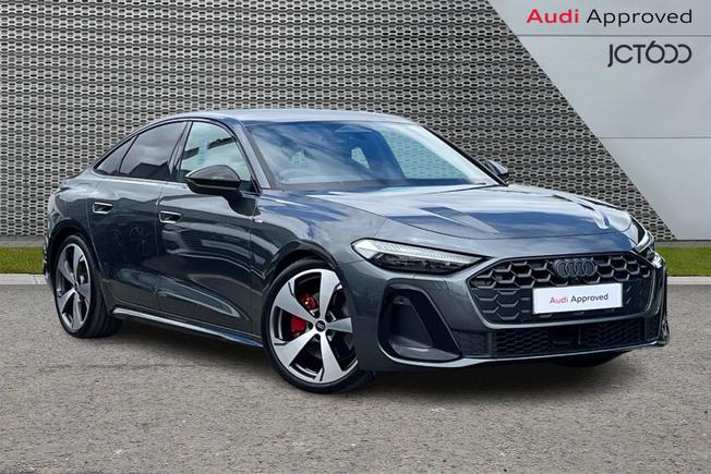 AUDI A5 Photo 1