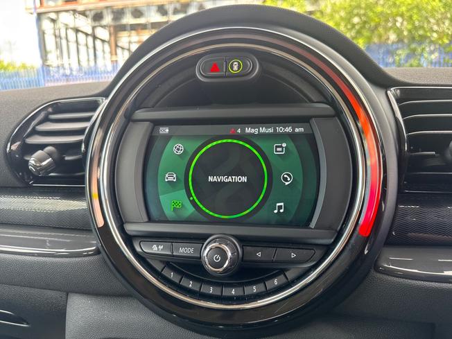 MINI Clubman Photo 32