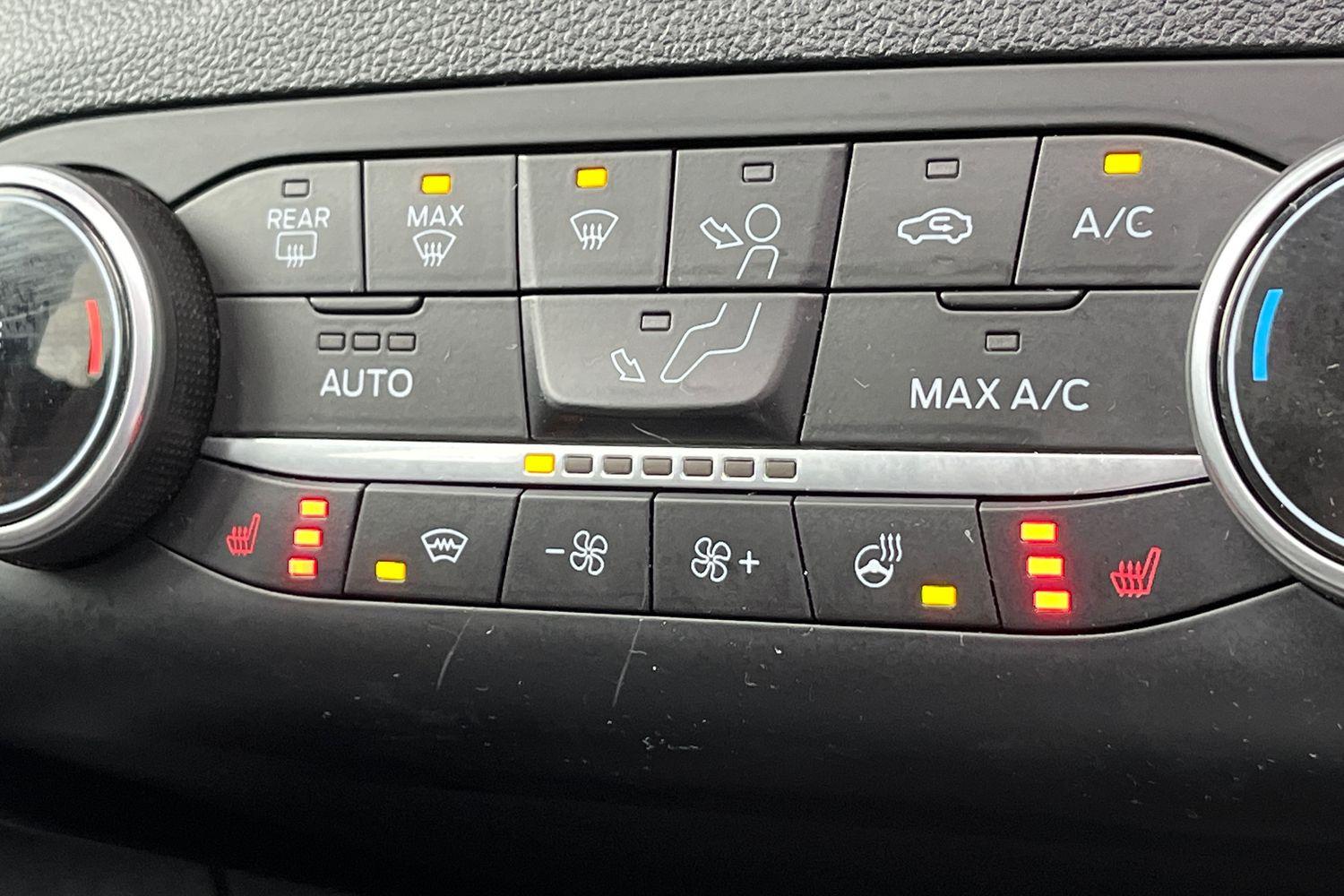 Ford KUGA Photo 26