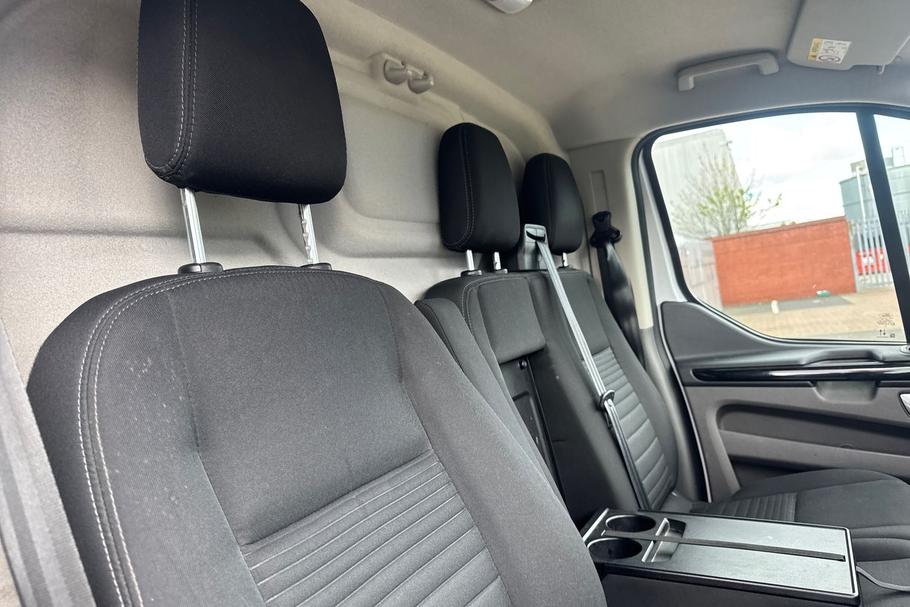Used FORD TRANSIT CUSTOM BD23KVO 29