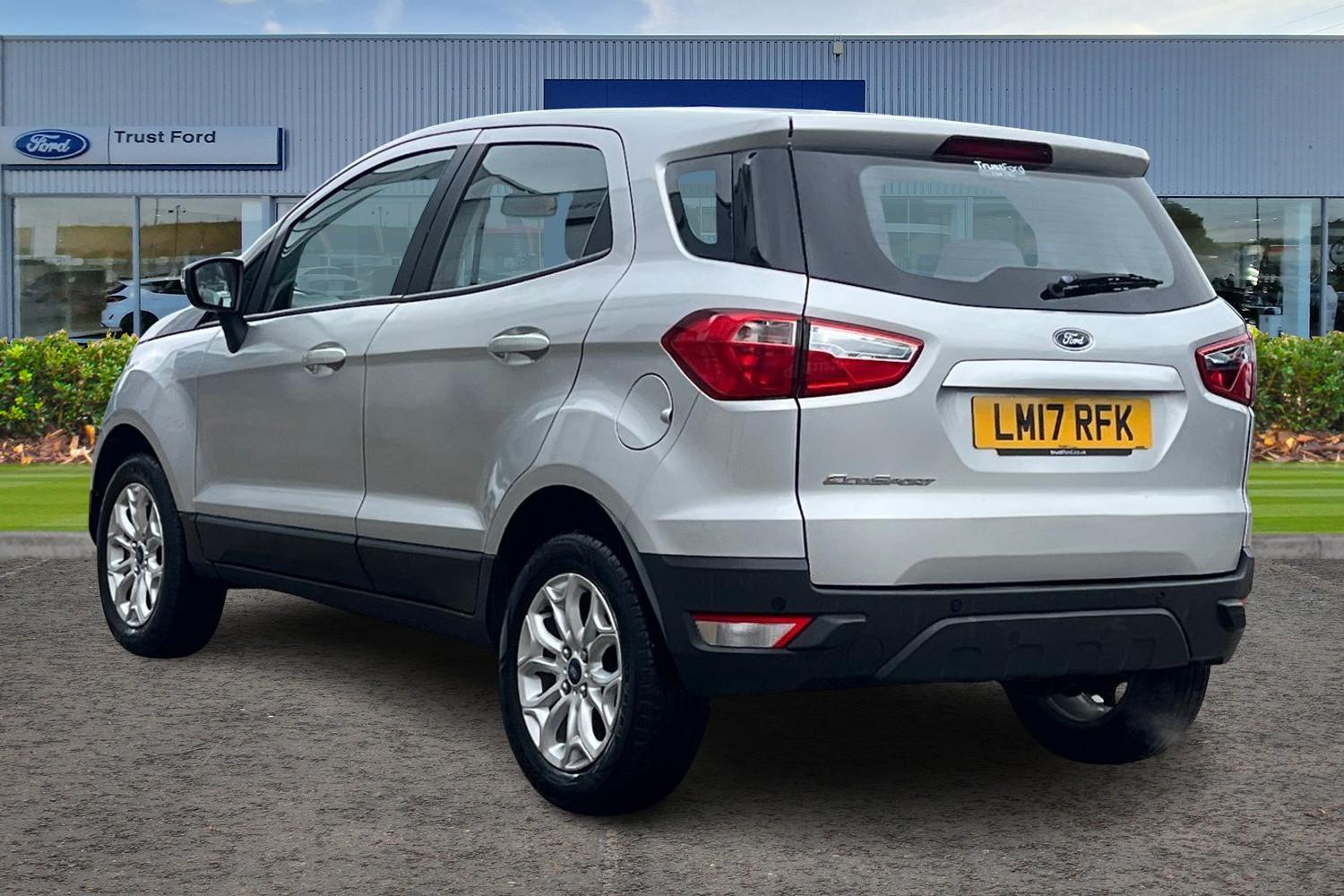 Ford EcoSport Photo 1
