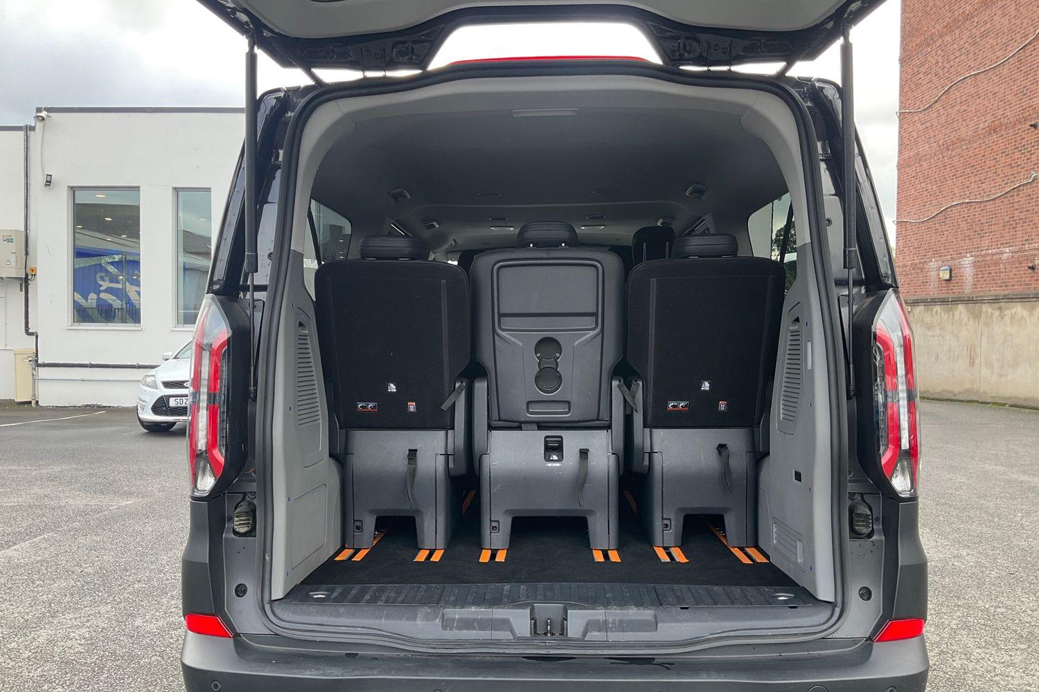 Ford Tourneo Custom Photo 5