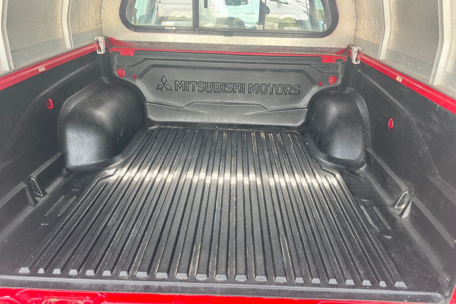 Mitsubishi L200 Photo 20