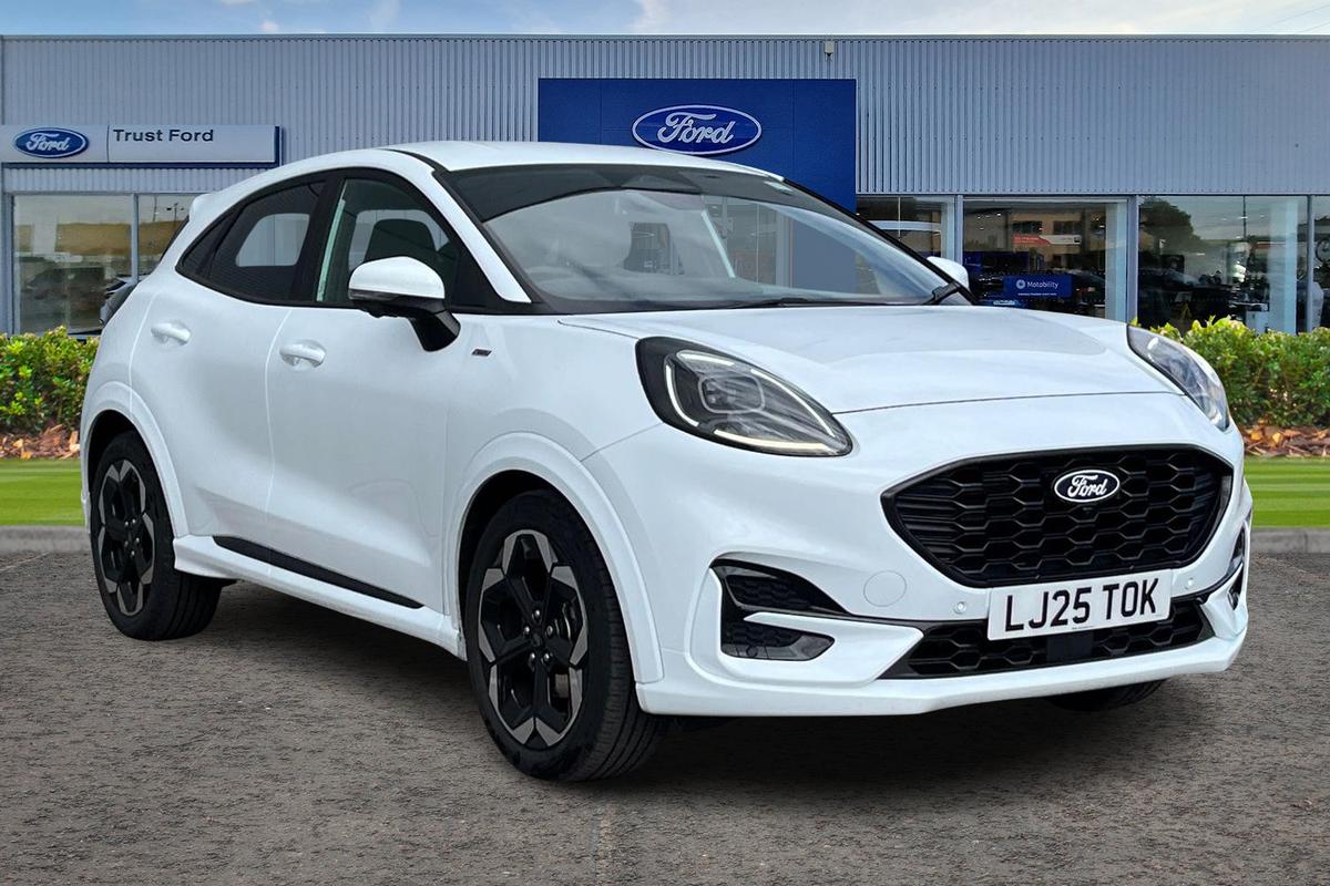 Ford Puma listing photo