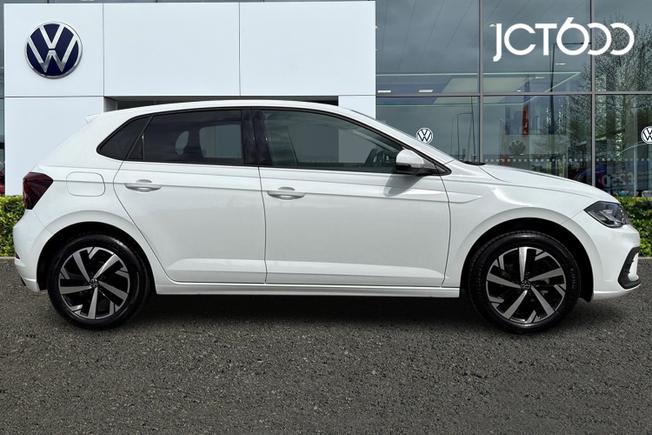VOLKSWAGEN Polo Photo 4