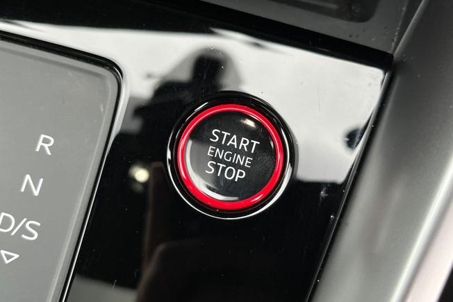 AUDI S3 Photo 32