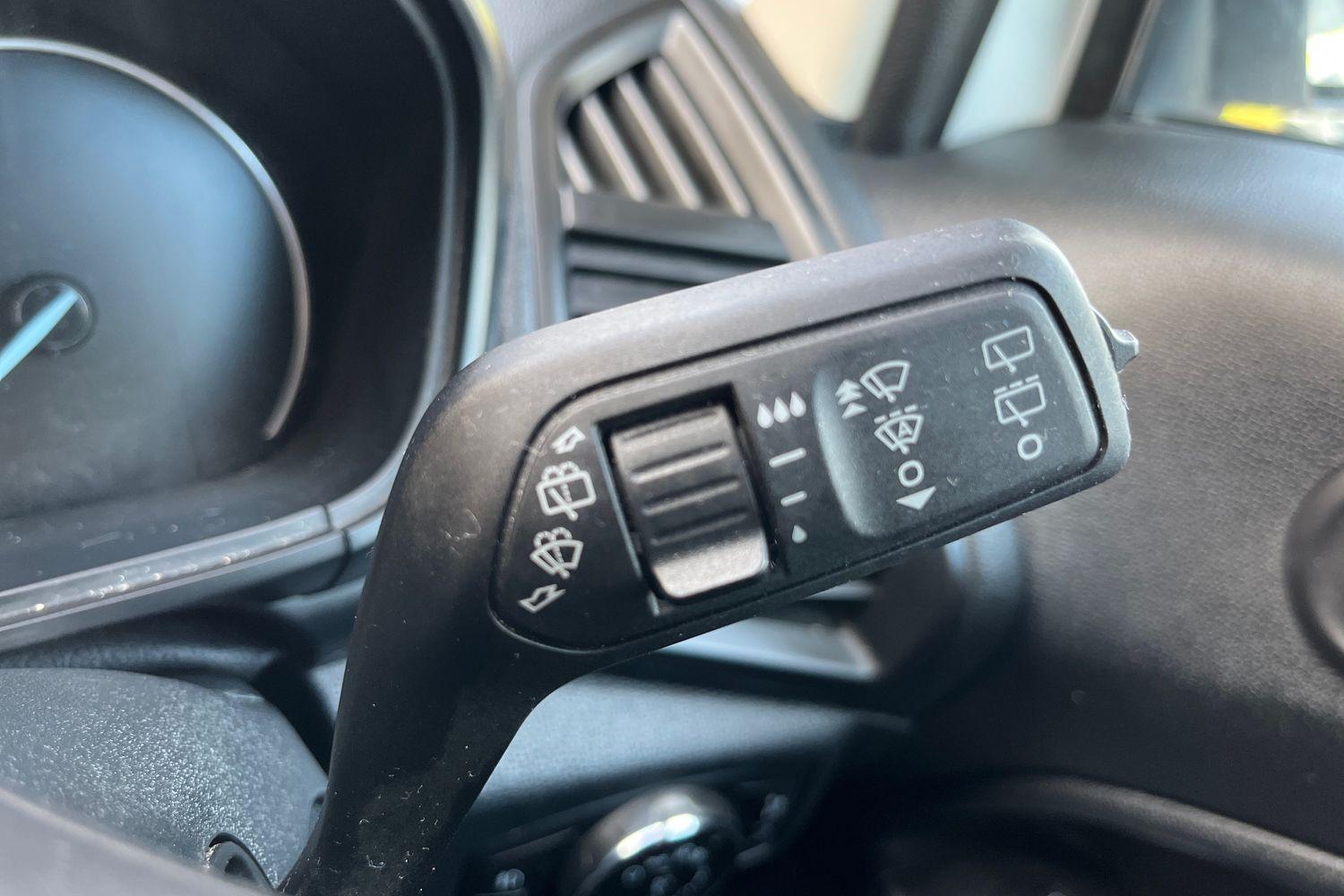 Ford ECOSPORT Photo 14