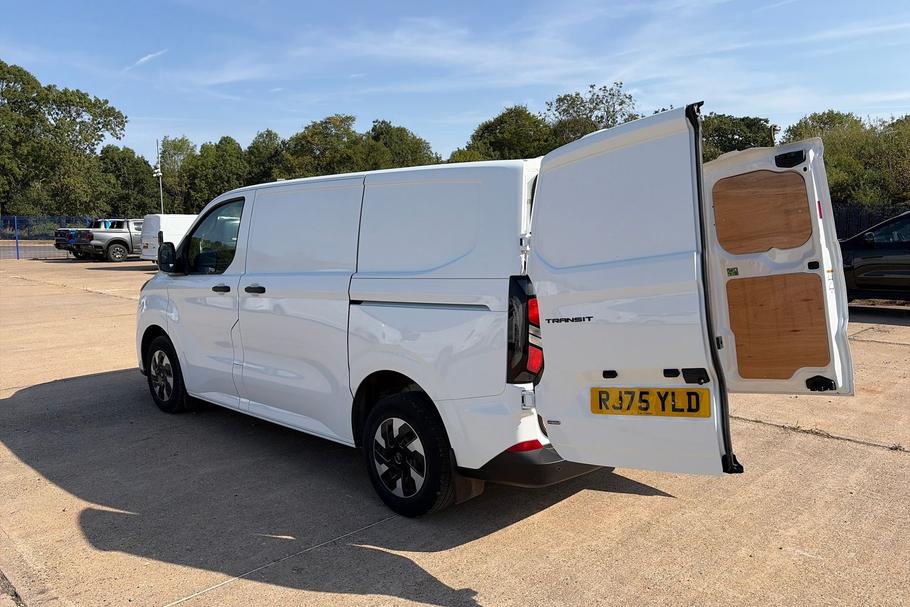 Used Ford TRANSIT CUSTOM RJ75YLD 7