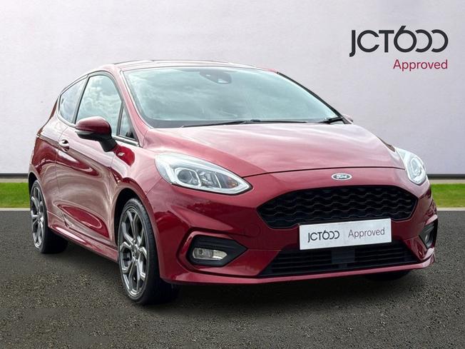 FORD Fiesta Photo 1