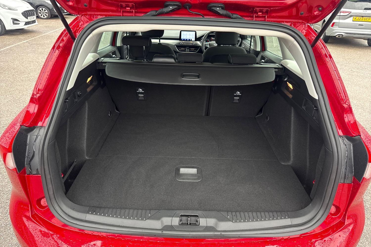 Ford FOCUS Photo 20