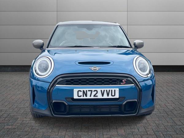 MINI Hatch Photo autoimg-6a70731f3a0b5626d3d620393d3eacb2297aa044.jpg