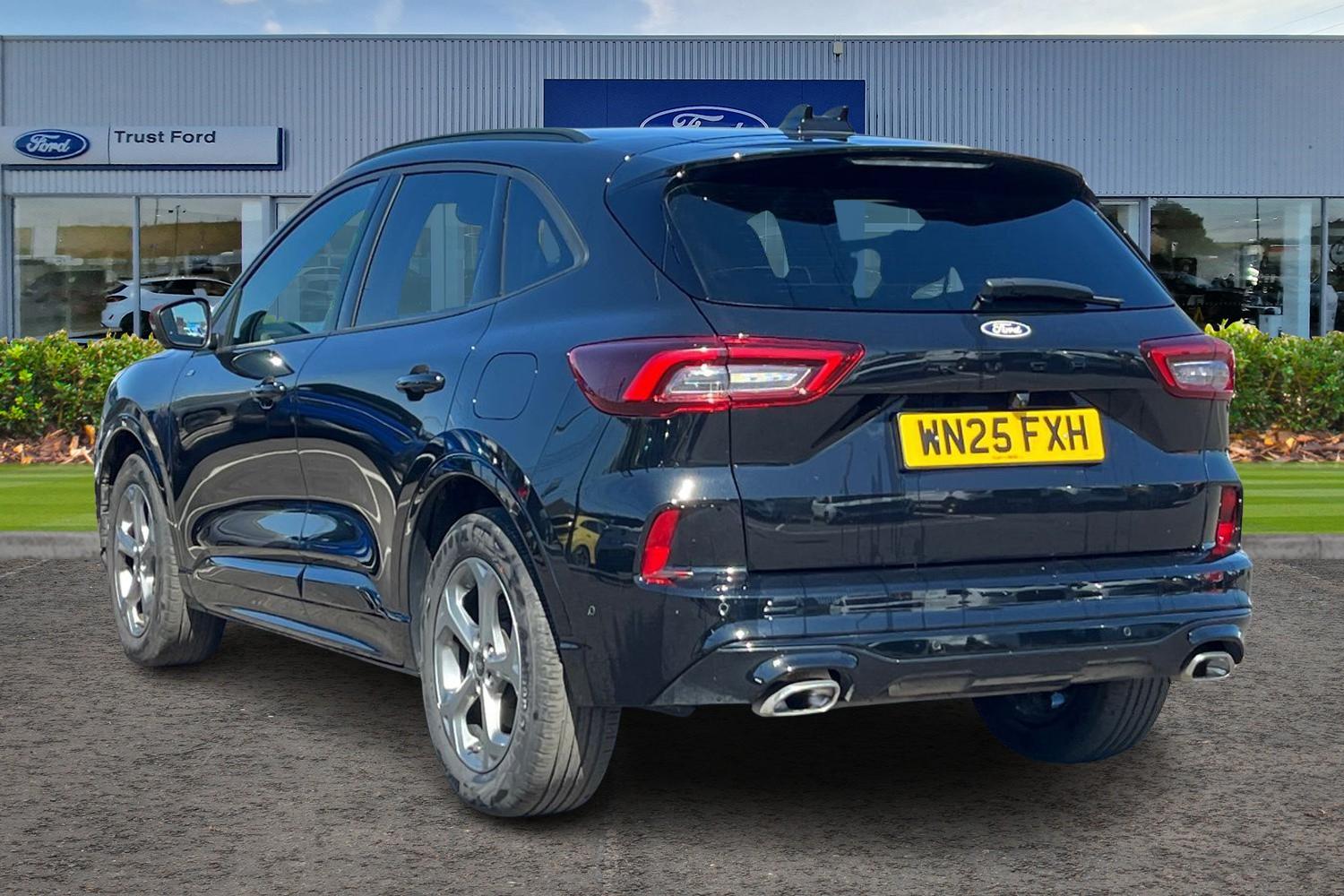 Ford KUGA Photo 1