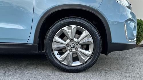 Suzuki VITARA Photo autoimg-6a726f44b4a50af667913eca999366a5fce0cd12.jpg