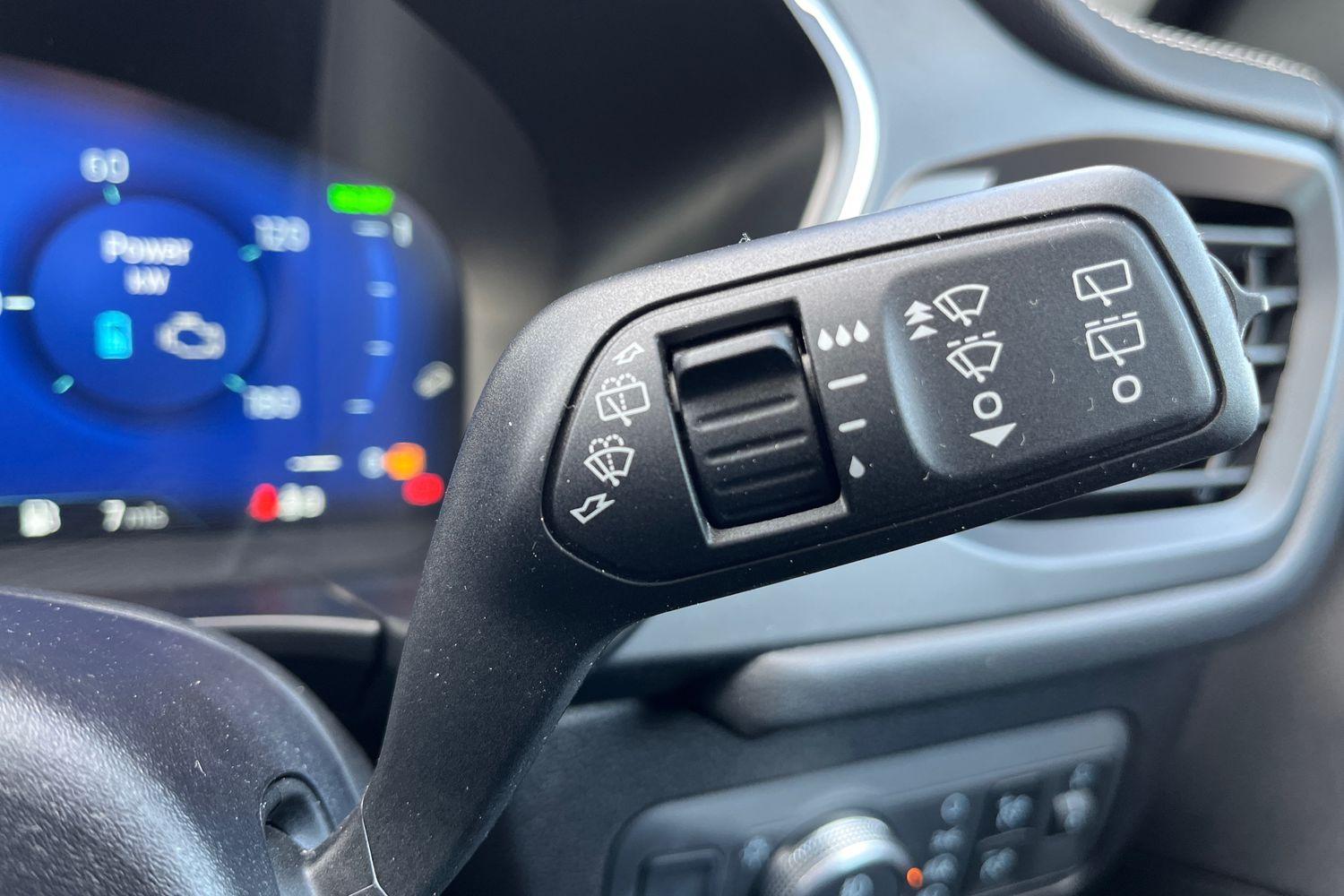 Ford KUGA Photo 14