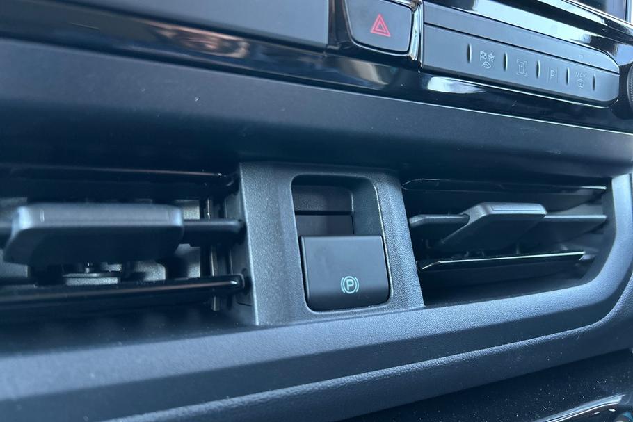 Used FORD TRANSIT CUSTOM WV75SLU 40