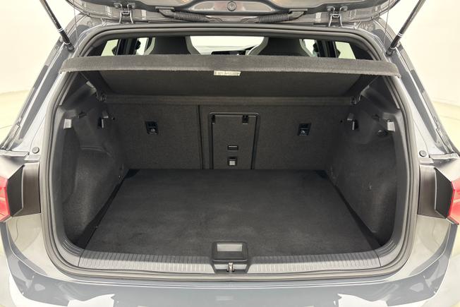 VOLKSWAGEN Golf Photo 12