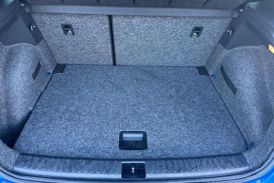 SEAT ARONA Photo autoimg-6a77ab73c3f24fe694b565c7dfabbd62c27cd85a.jpg