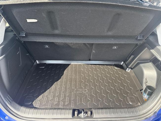 HYUNDAI i20 Photo 50