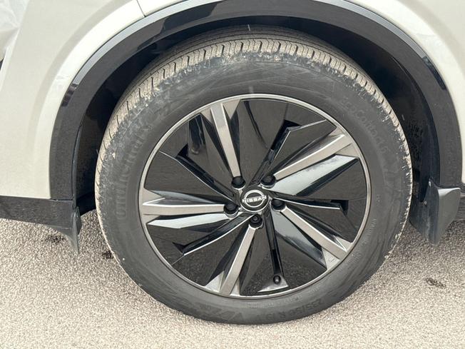 NISSAN Qashqai Photo 23