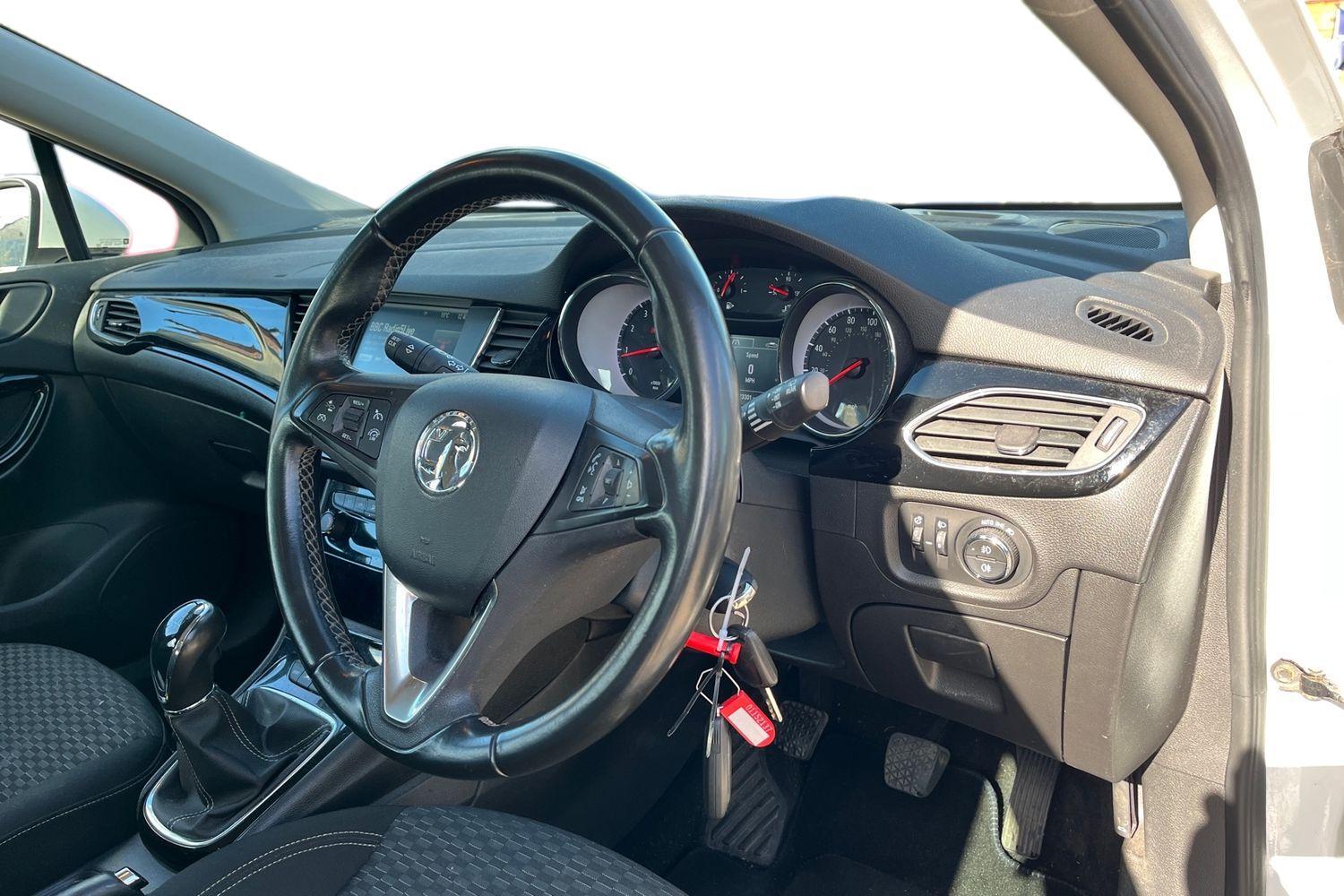Vauxhall ASTRA Photo 8