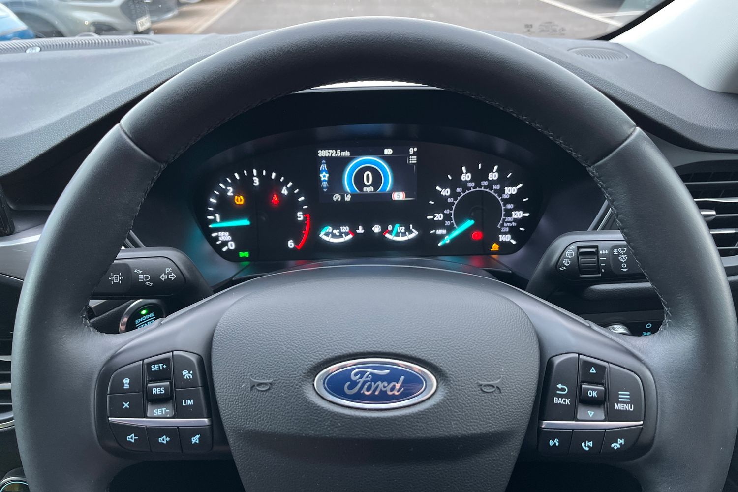Ford KUGA Photo 11