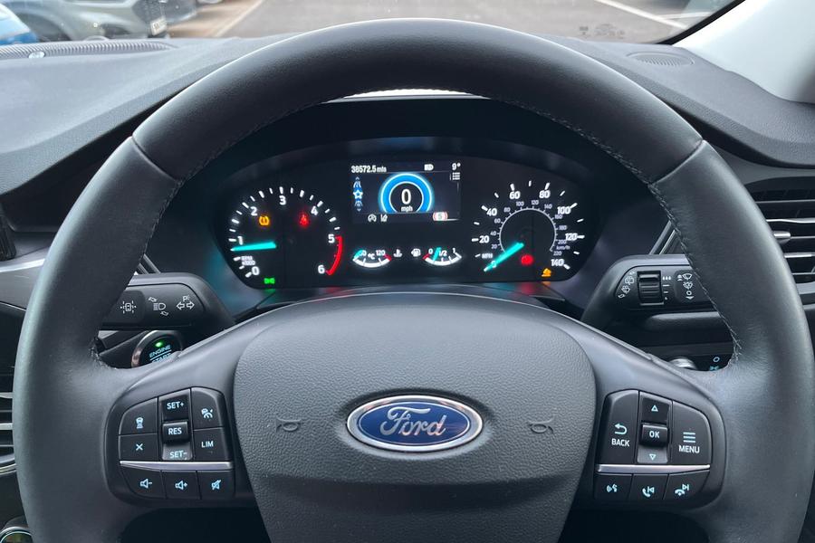 Ford KUGA Photo autoimg-6a879aca896200daa07f7014f288d5ce76e8194e.jpg