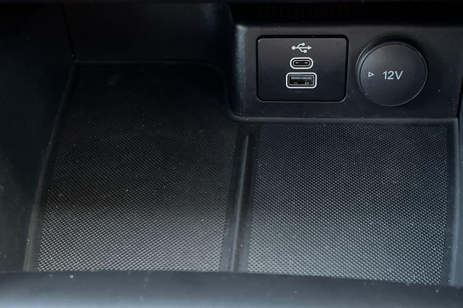 Ford KUGA Photo autoimg-6a897868d592c8b763314014fca9f1dde5ee42b3.jpg