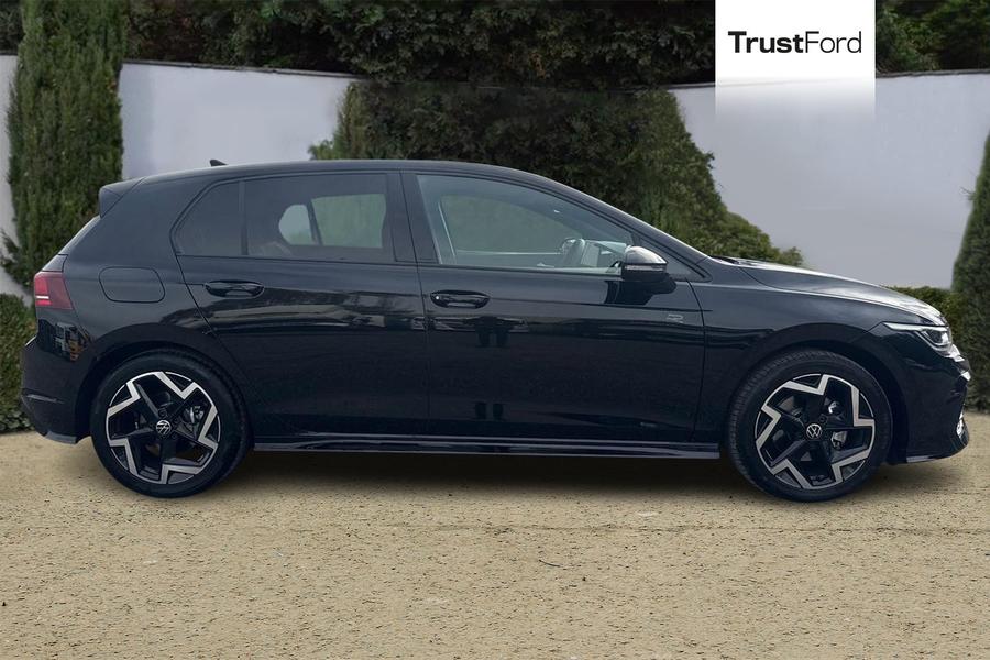 Volkswagen GOLF Photo autoimg-6a8ef41831a51fecb2c0715f9ec1a998498775a9.jpg