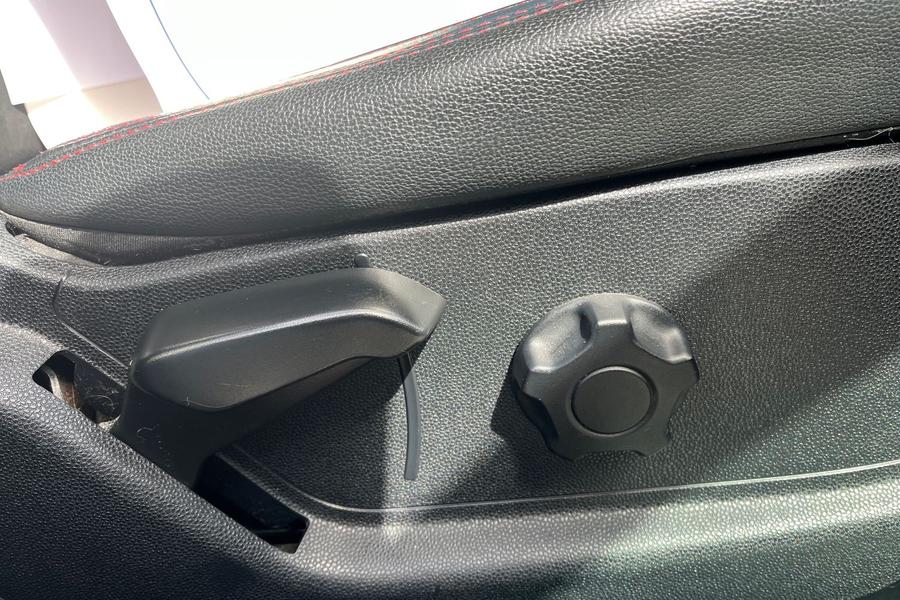 Ford ECOSPORT Photo autoimg-6a92415c026db78e307b3367f3c00c622c438f27.jpg