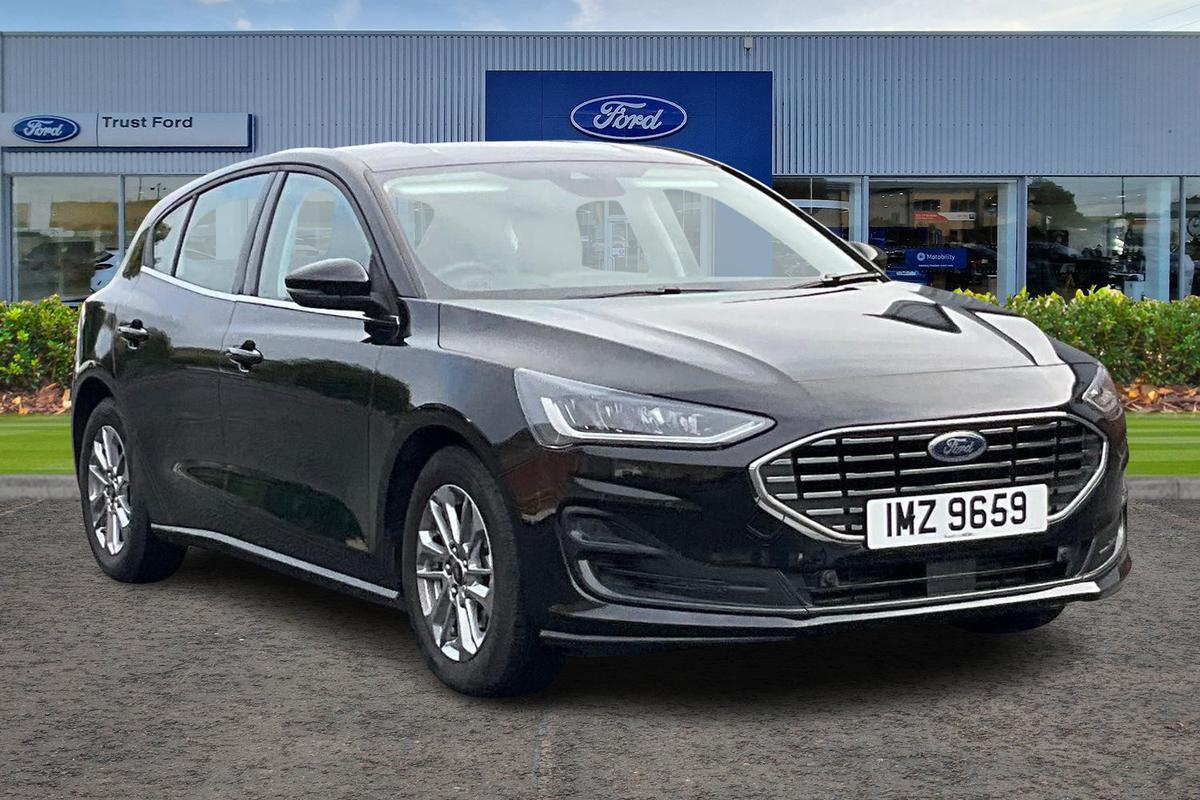 Ford Focus listing photo