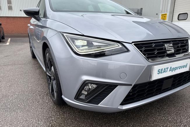 SEAT Ibiza Photo 19