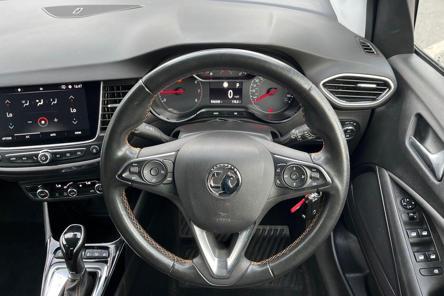 Vauxhall CROSSLAND X Photo 11
