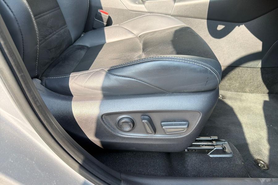 Toyota RAV4 Photo autoimg-6a9c7eb63424146e4ece3b534e4ce0906ab20a0a.jpg