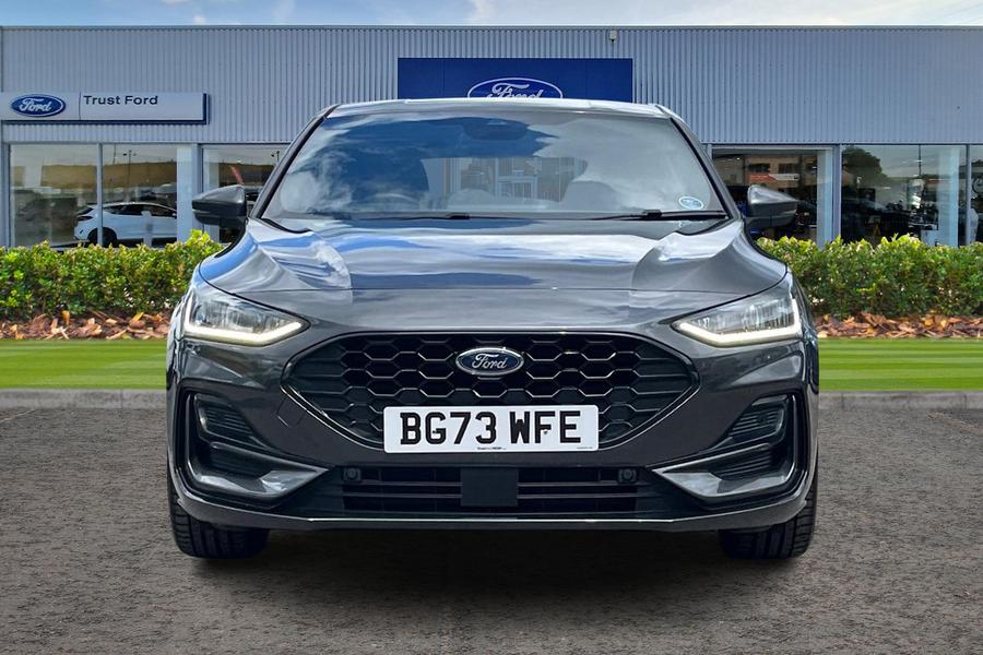 Ford FOCUS Photo autoimg-6aa17560c7911fa8260a2937134decb967600410.jpg