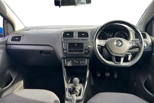 Volkswagen Polo Photo autoimg-6aa508a4f444b42d2b357c50b2beb90683027813.jpg