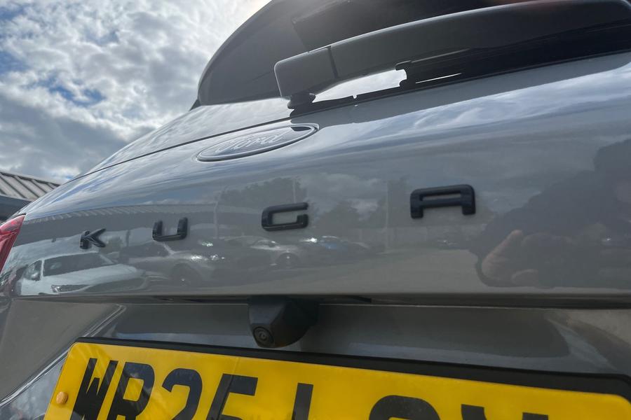 Ford Kuga Photo autoimg-6aa7ee3279acdffee0ef070a301423c21c0db0fc.jpg