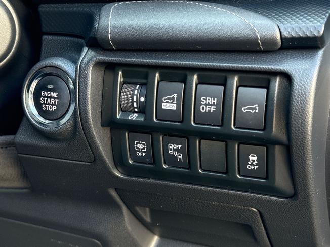 SUBARU Forester Photo 54