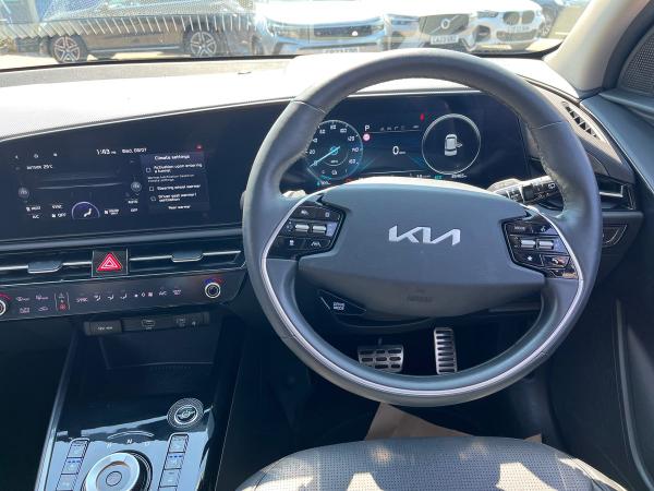 Kia Niro Photo autoimg-6aa8770f0d7b7561bffafba8c9aab2d8269fb846.jpg