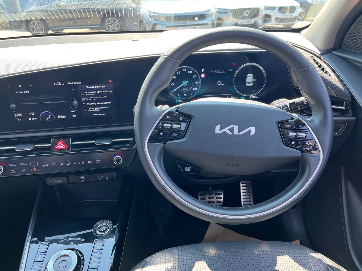 Kia Niro Photo 14