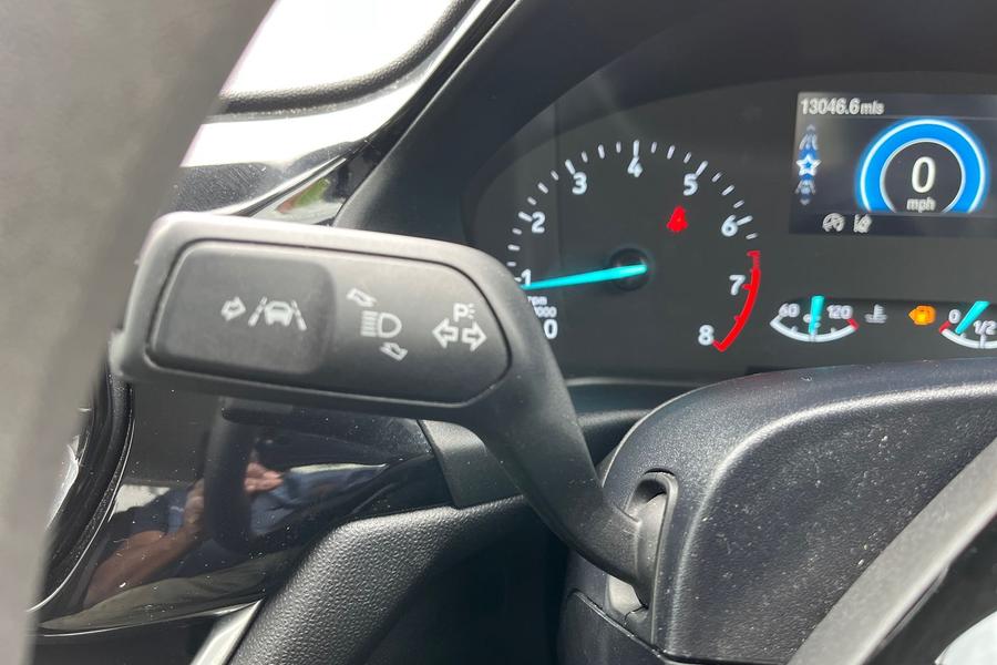 Ford FIESTA Photo autoimg-6aab6a90b5a8f6aeafc2747c03e396e64bd2c9dc.jpg