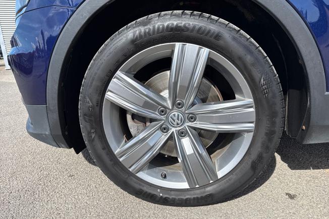 VOLKSWAGEN Tiguan Photo 33